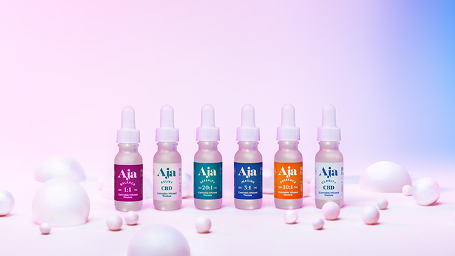 Mẫu thiết kế bao bì mỹ phẩm quyến rũ và tiện dụng